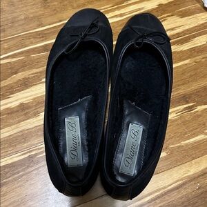 Milano Black Women's Flats